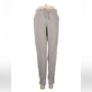 Aritzia TNA gray casual / work pants